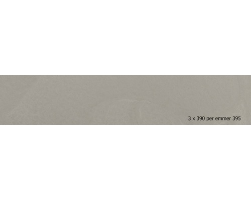Gladgestreken wand met pleisterstructuur