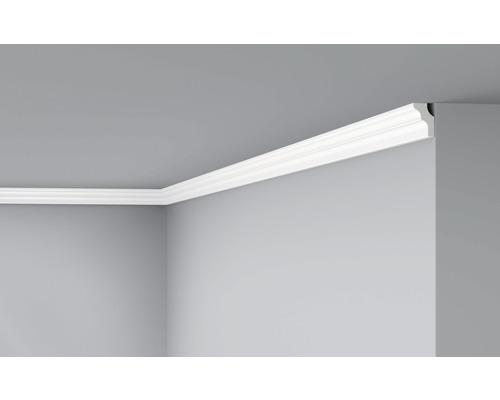 DECOFLAIR Sierlijst plafond D2 2,5x1,5x200 cm 2 stuks Hoek van een kamer met witte sierlijst bevestigd