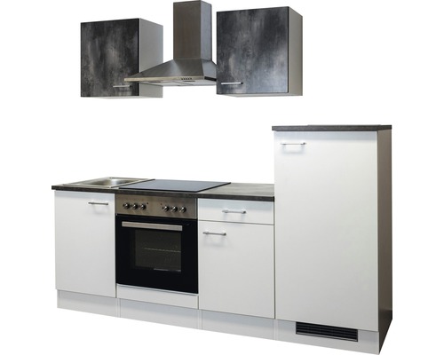 Keukenblok met spoelbak, fornuis, oven, afzuigkap en kasten