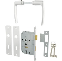 Deurbeslagset met deurklinken, slot, sleutels en accessoires