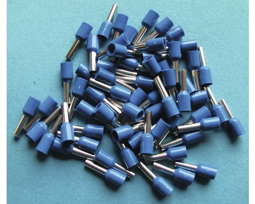 Meerdere blauwe adereindhulzen