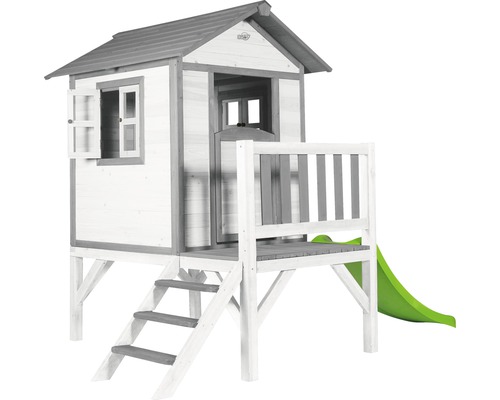 Houten speelhuis met glijbaan en trap voor de tuin