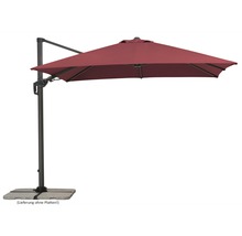 Vrijhangende parasol met een rechthoekig, bordeauxrood scherm en een grijze standaard.
