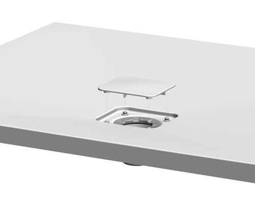 Detailopname van een ligbad met verborgen afvoer