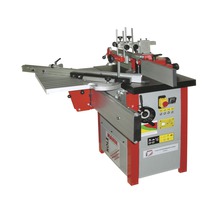 Holzmann tafel freesmachine met diverse instellingen en bedieningselementen.