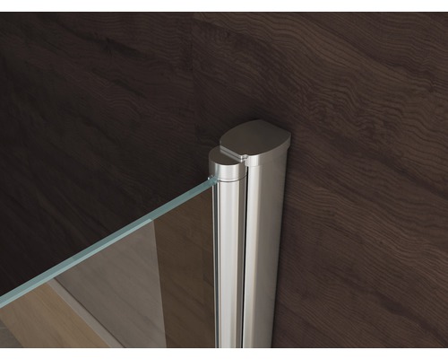 Detail van een douchecabine met frame en glazen wand