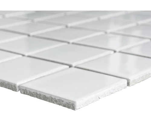 Vierkante mozaïektegels van keramiek