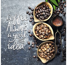 "Arrangement met koffiebonen, houten lepels en koffiepot met de tekst ""Koffie is altijd een goed idee"""