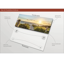 Glasfoto productbeschrijving met strandmotief, inclusief afstandhouders, klaar om op te hangen en met een glanzend oppervlak