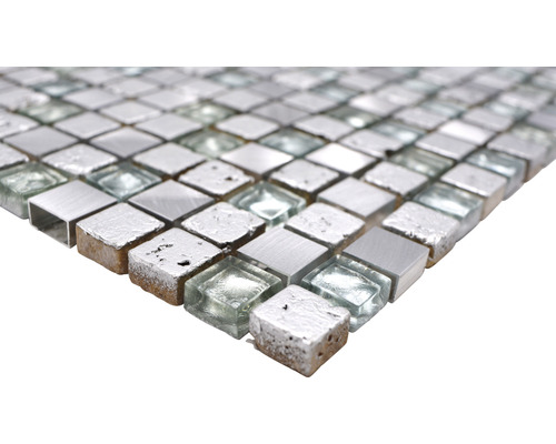 Vierkante mozaïektegels van metaal en glas