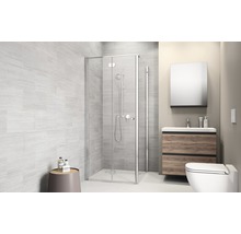 Moderne badkamer met douchecabine, wastafelonderkast en toilet