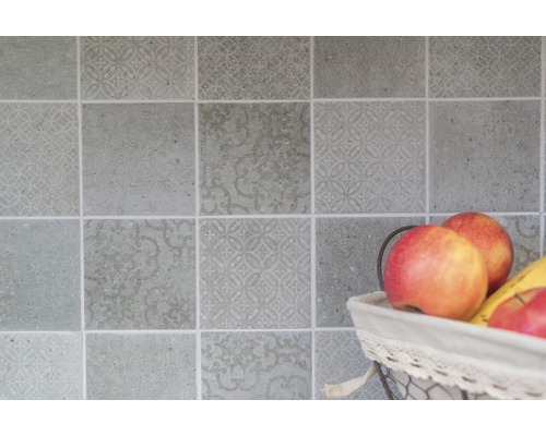 Wandtegels met motief en fruitmand