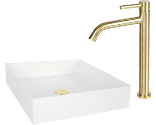 Vierkante opzetwastafel met gouden kraan