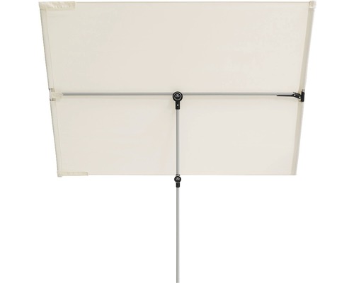 Rechthoekige parasol met lichte bekleding en metalen frame