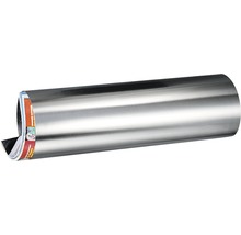 Een glanzende, metalen buis houdt meerdere tijdschriften bij elkaar.