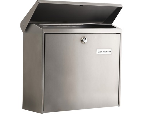 Geopende roestvrijstalen brievenbus met naamplaatje