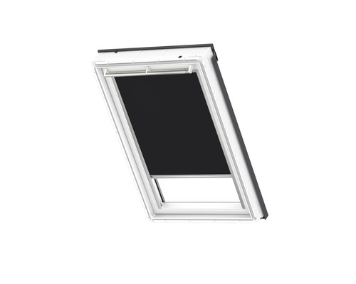 Dakvenster met verduisteringsgordijn