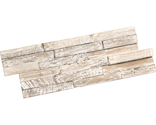 Houten bekleding gemaakt van verschillende stukken hout