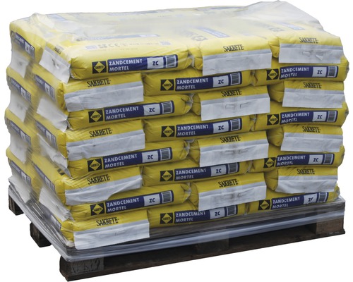 Pallet met zakken zak zandcementmortel