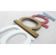Decoratieve houten letters voor wanddecoratie