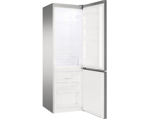 Geopende koelkast met vriesvak