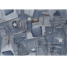 Collage van jeansstof met zakken en sterapplicaties