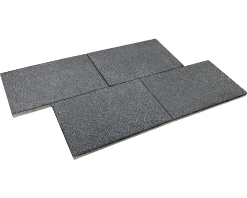 Vier bestratingsstenen van beton