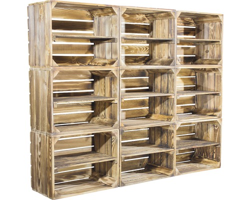 Stellingkast gemaakt van negen houten kisten