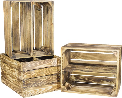 Houten opbergkratten gestapeld