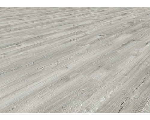 Gelegde vloerbedekking met houtlook.