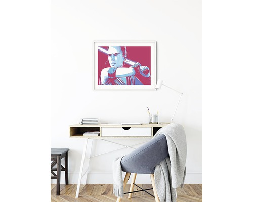 Illustratie van Rey met lichtzwaard boven een bureau