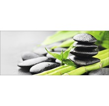 Decoratieve stenen met bamboe voor de wellnessruimte