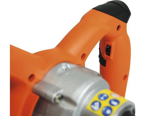 Detailopname van een verfmenger met een oranje handgreep en schakelaar