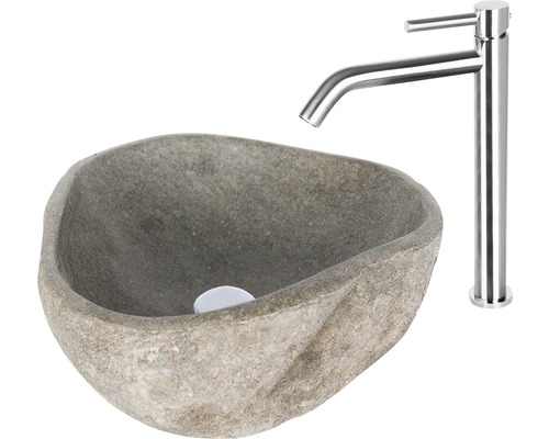 Stenen wastafel met kraan