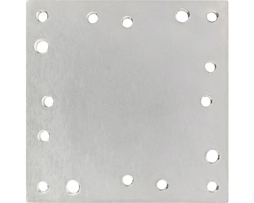 Metalen plaat met gaten voor bevestigingen