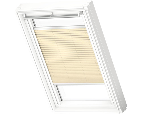 Dakvenster met plisségordijn