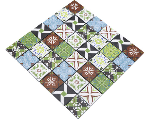 Decoratieve tegels met verschillende patronen, samengevoegd tot een vierkant
