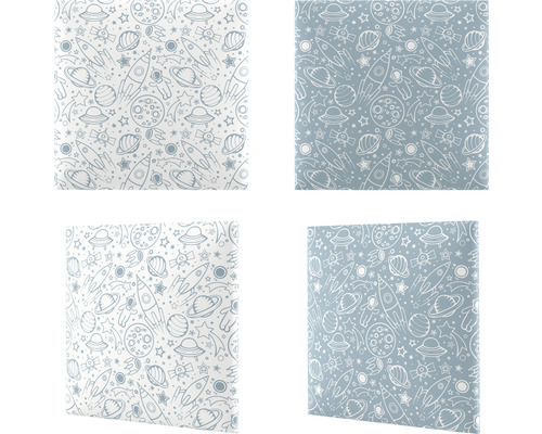 Vier stofstalen met ruimtemotieven zoals raketten en planeten