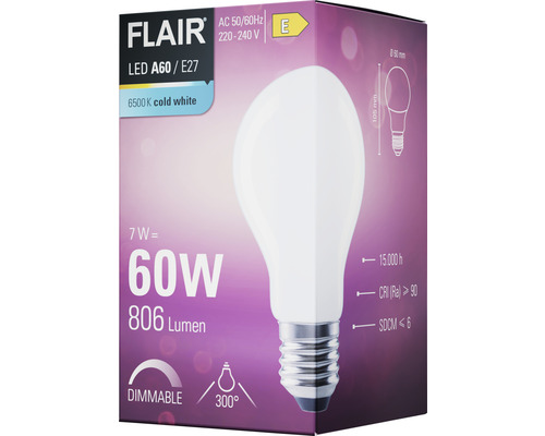 Verpakking van een dimbare Flair LED lamp A60 E27 met 7 watt, wat overeenkomt met 60 watt, en 806 lumen produceert