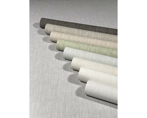 Meerdere rollen stofstalen in verschillende tinten