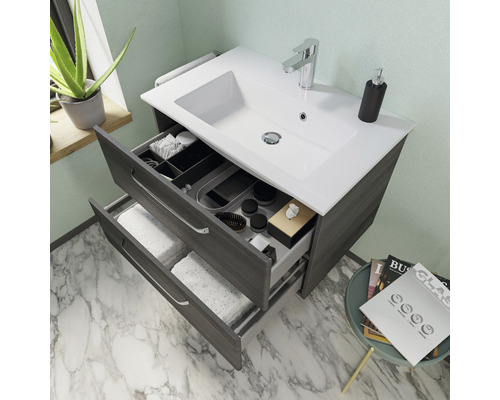 Wastafelonderkast met twee open laden in badkamer