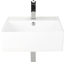 Keramische wastafel met kraan