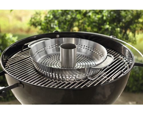 Barbecue met grillmand en kolenhouder