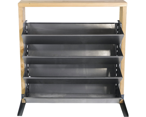 Rek met vier metalen en houten legplanken