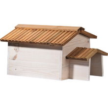 Houten insectenhotel met dak