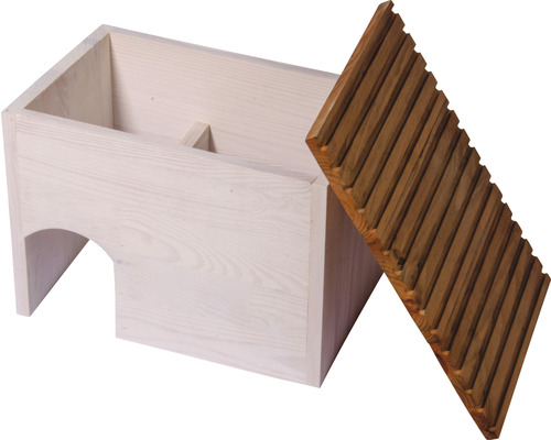 Houten bak met geribbelde deksel voor de tuin