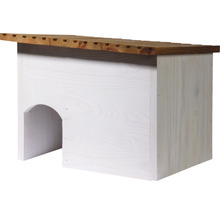 Houten huis voor egels met ingang en traliedak