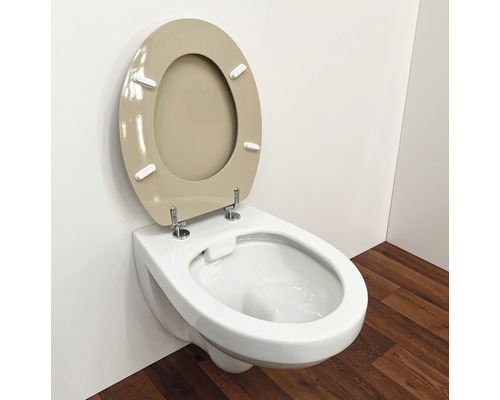 Wandcloset diepspoel met open spoelrand en toiletzitting