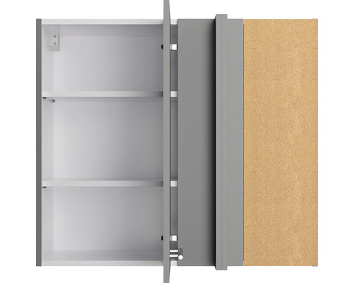 Geopende grijze spiegelkast met legplanken