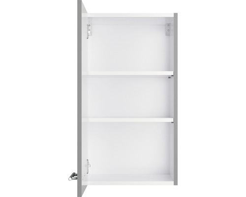 Open badkamerkast met legplanken